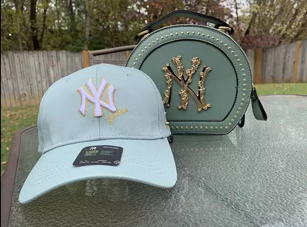 Yankee hat best sale and purse set