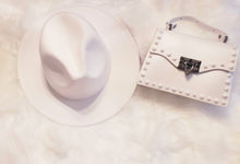 Load image into Gallery viewer, FEDORA HAT AND PURSE SET
