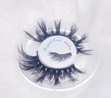 Load image into Gallery viewer, LUSCIOUS 15MM MINK LASHES
