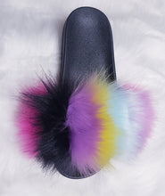 Load image into Gallery viewer, FAUX FUR SLIPPERS
