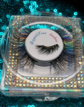 Load image into Gallery viewer, NATURAL 15MM MINK LASHES
